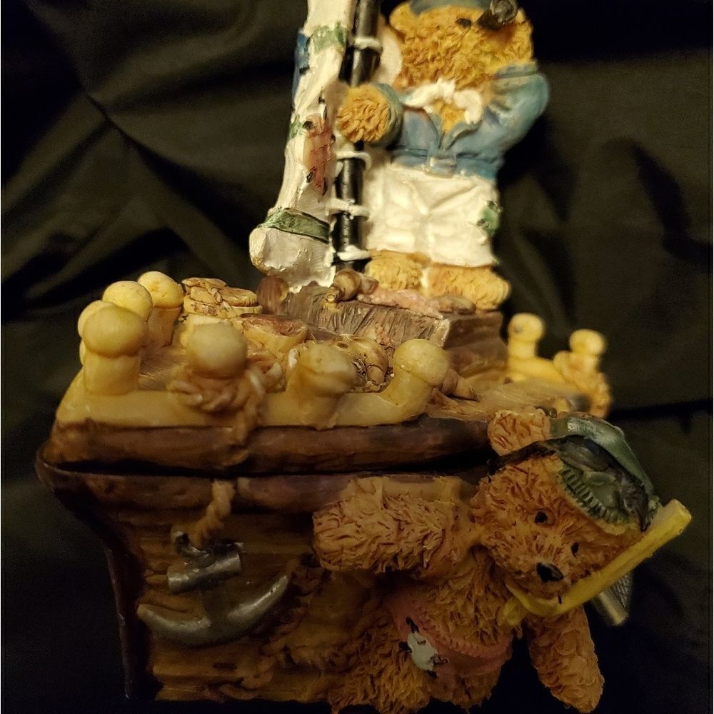 Bear Boat Bank - Picture 6 of 8